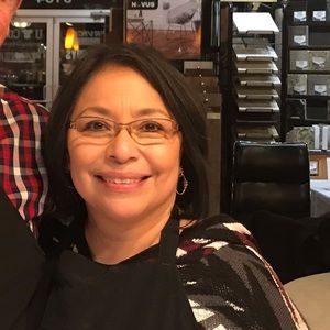 Meet your Posher, Janet